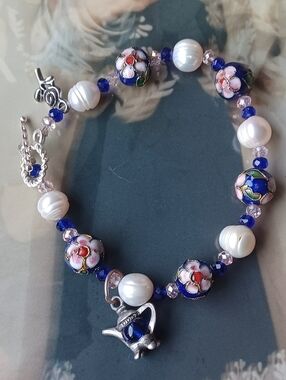 Cloisonne&Pearl Charm Toggle Clasp Bracelet 💙🤍💫🫖